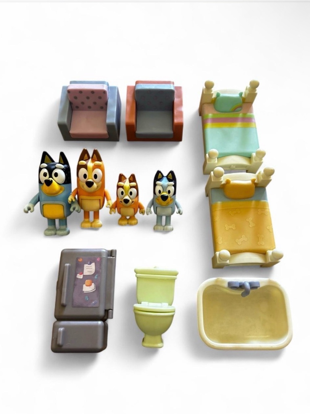 Bluey and Bingo toy set